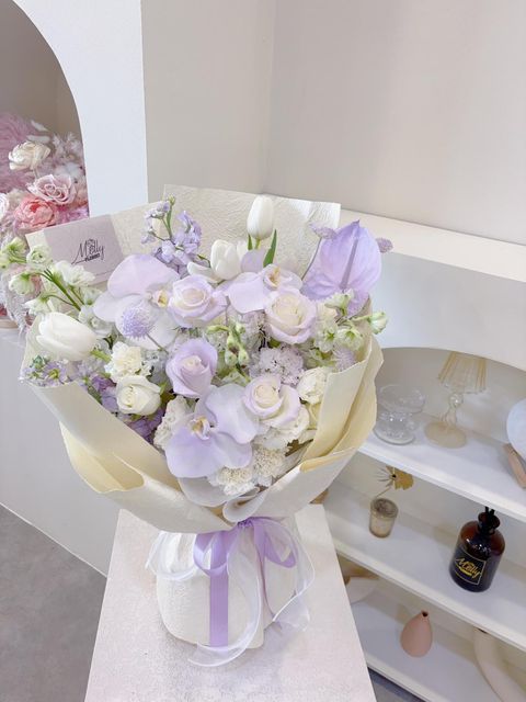Moonlight Bloom Fresh Mix Bouquet KL Same Day Delivery