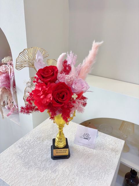 Best Mom Award KL Same Day Delivery