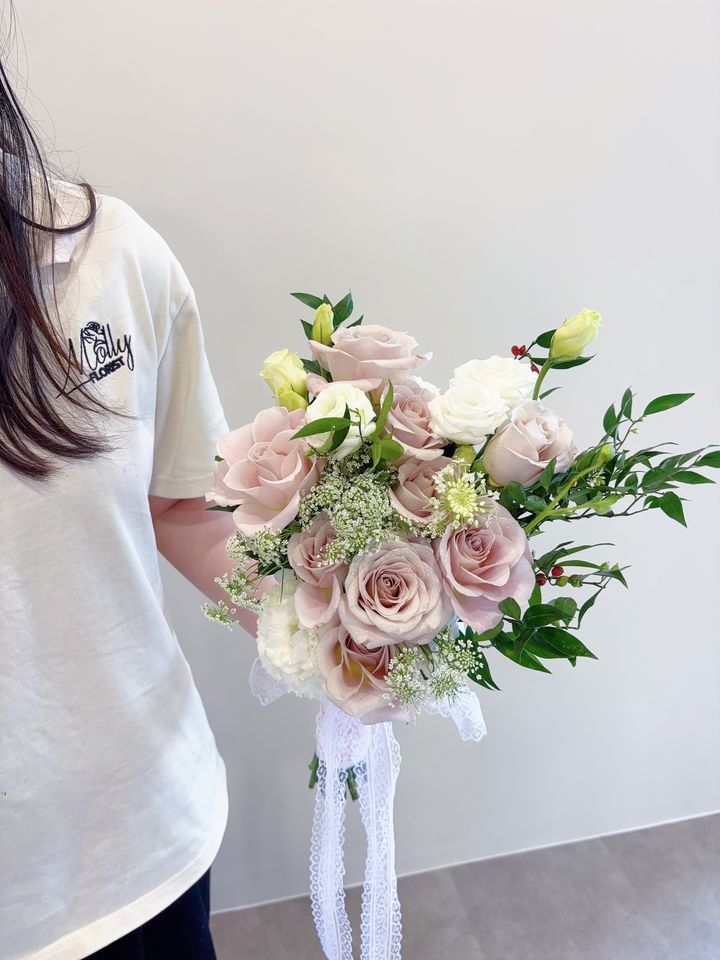 Manta Bridal Bouquet Fresh Flower KL Same Day Delivery