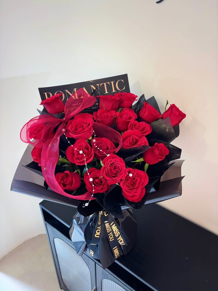 Valentines Eternal Red Love Fresh Bouquet KL Same Day Delivery