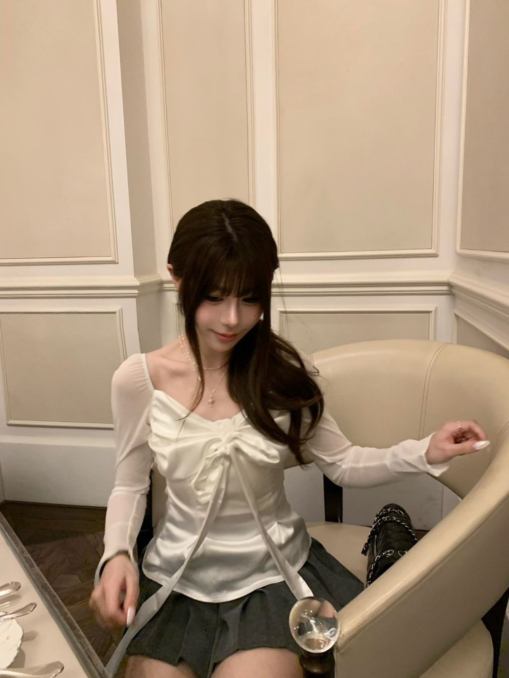 A2AF3DE4-29CB-4A75-8105-258A74945ECB