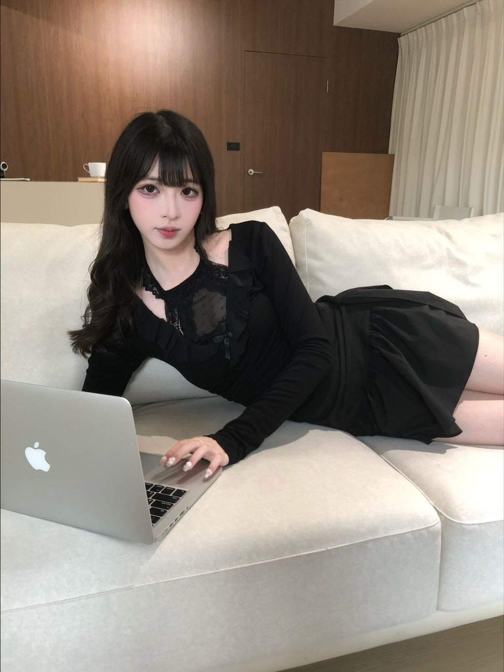 D0067F50-2FD2-4B92-AB7A-C578AF53D2D4