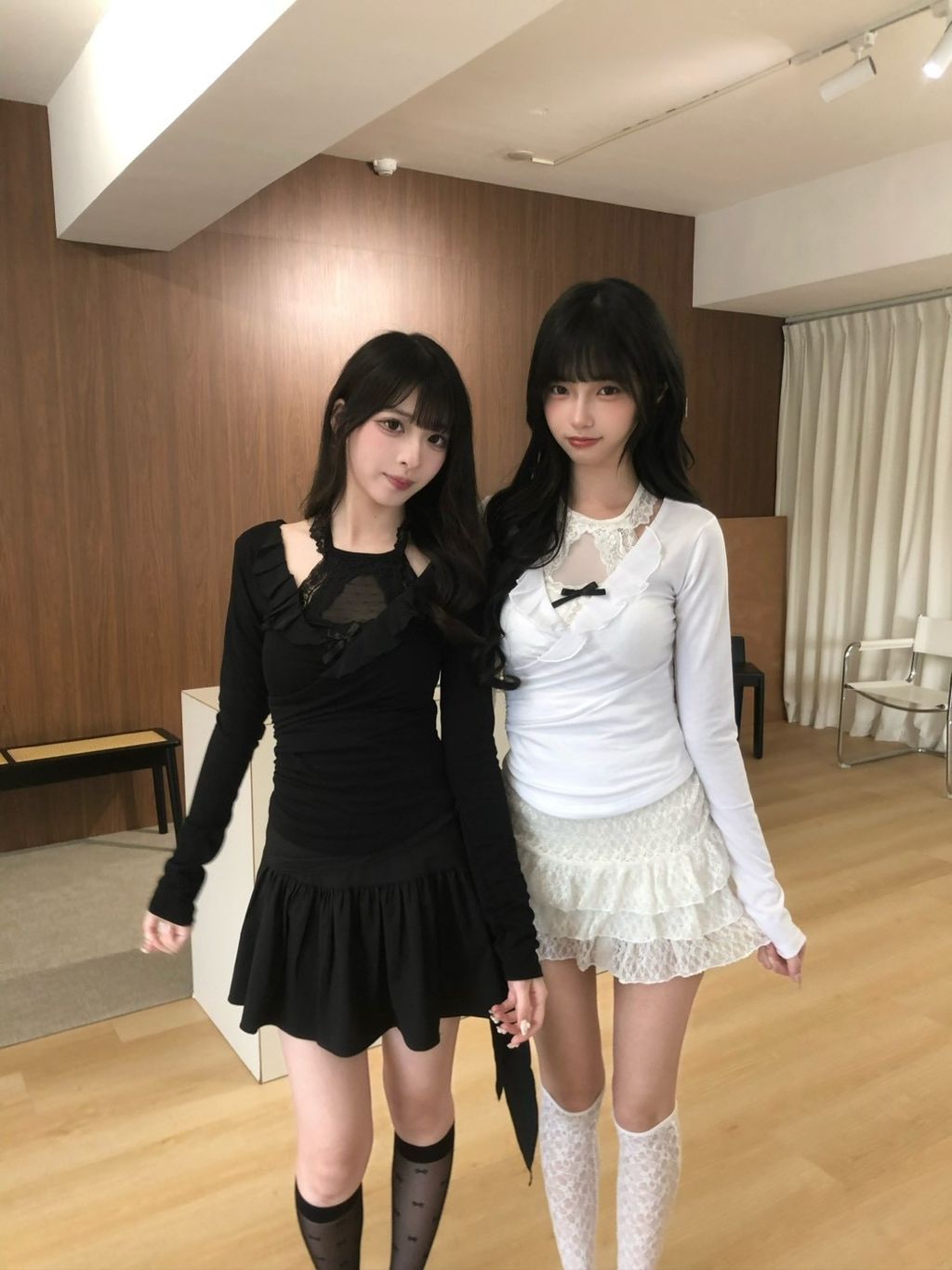 8410E684-CEF9-4B22-956E-44F4E5AF9311