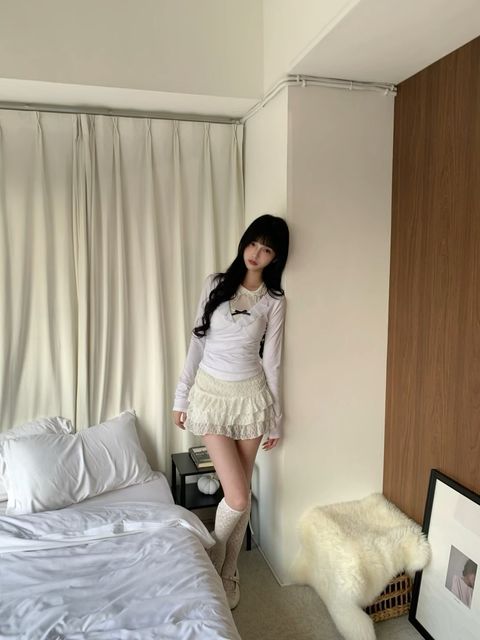 DC638E8F-F0EC-404F-86E7-27ECA57D3C91