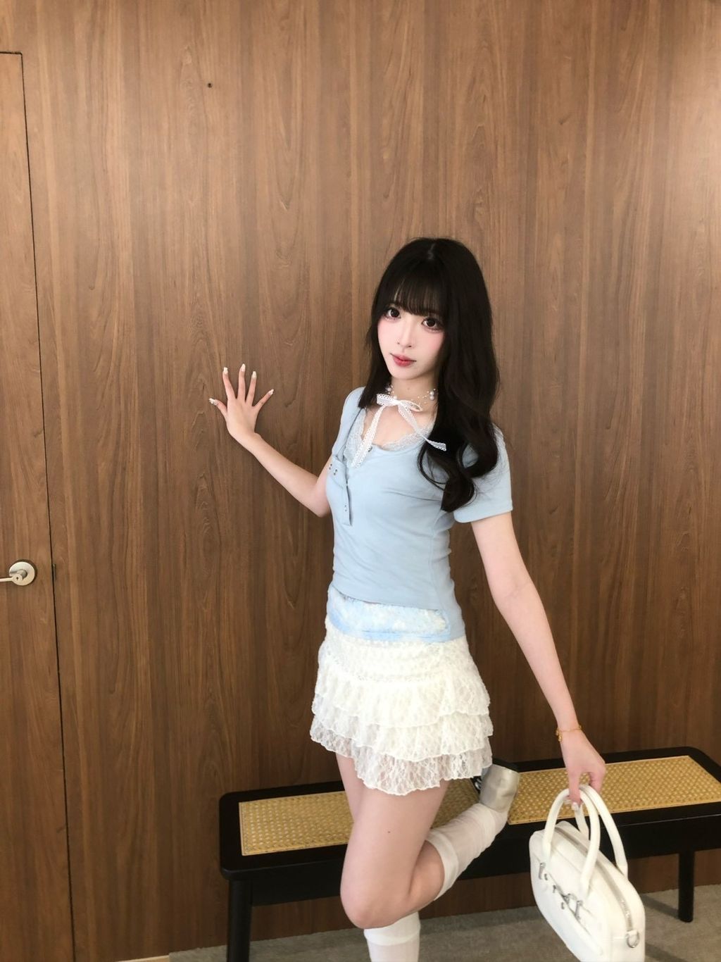 2D879B9A-BC4E-4B06-ABE1-4087DAE09F88