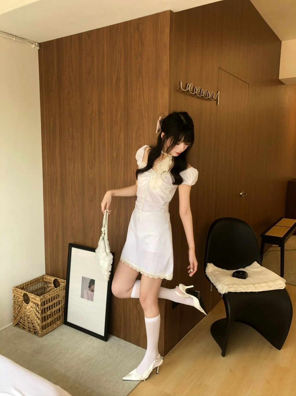 01E2CB8E-8E8D-4A45-AE94-306EB7AB1FB3