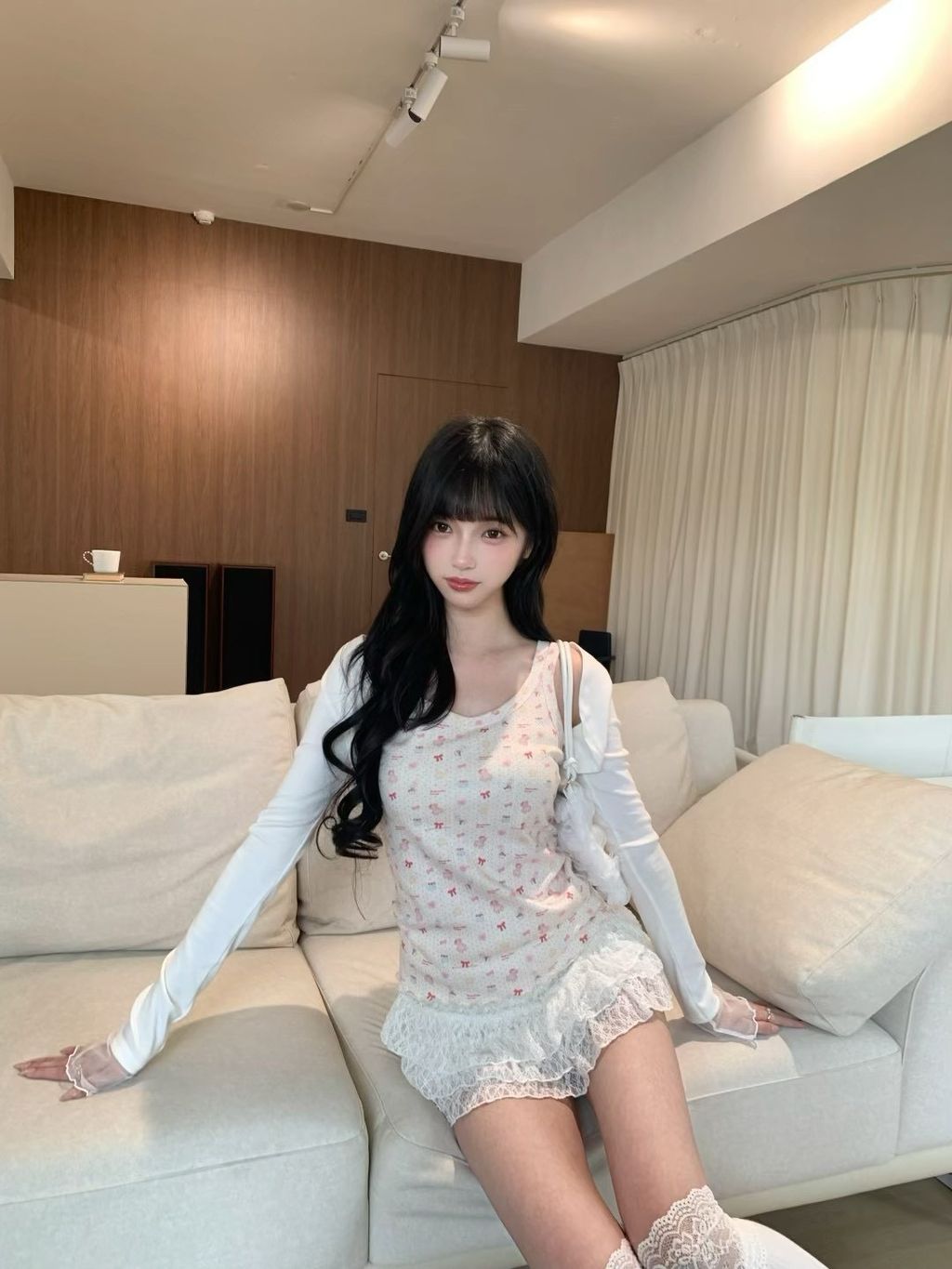 797DB90B-04AA-4808-85EB-18E07B4DC36F