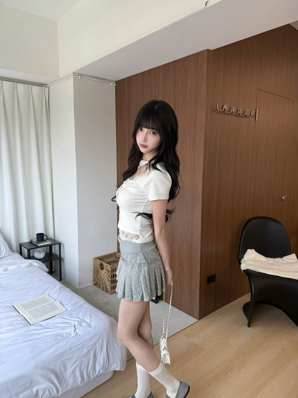 7F9E9CFB-D791-4FA8-8614-293610B574CA