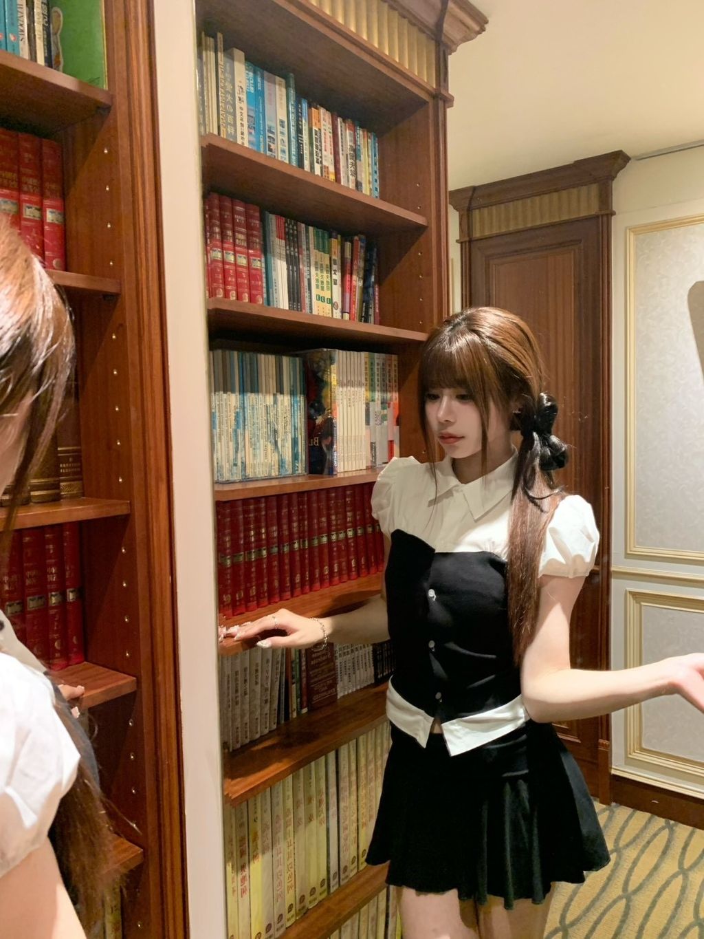 82E6DBD9-2D04-4CE5-9C56-364E23C9AF1C