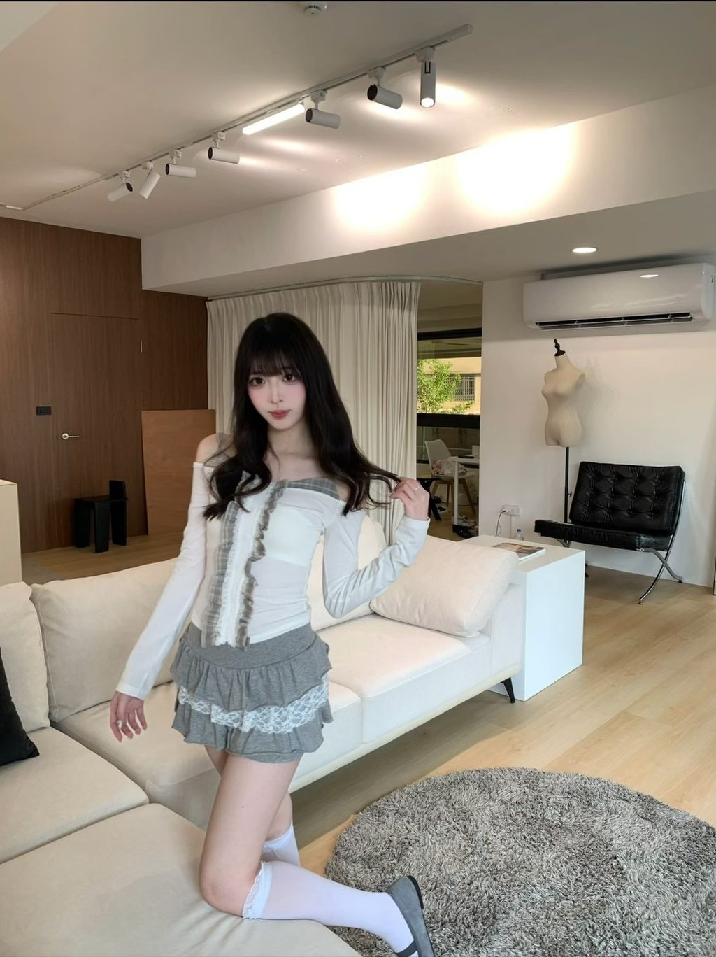 920F5727-8B71-4737-865E-446C43FC1658