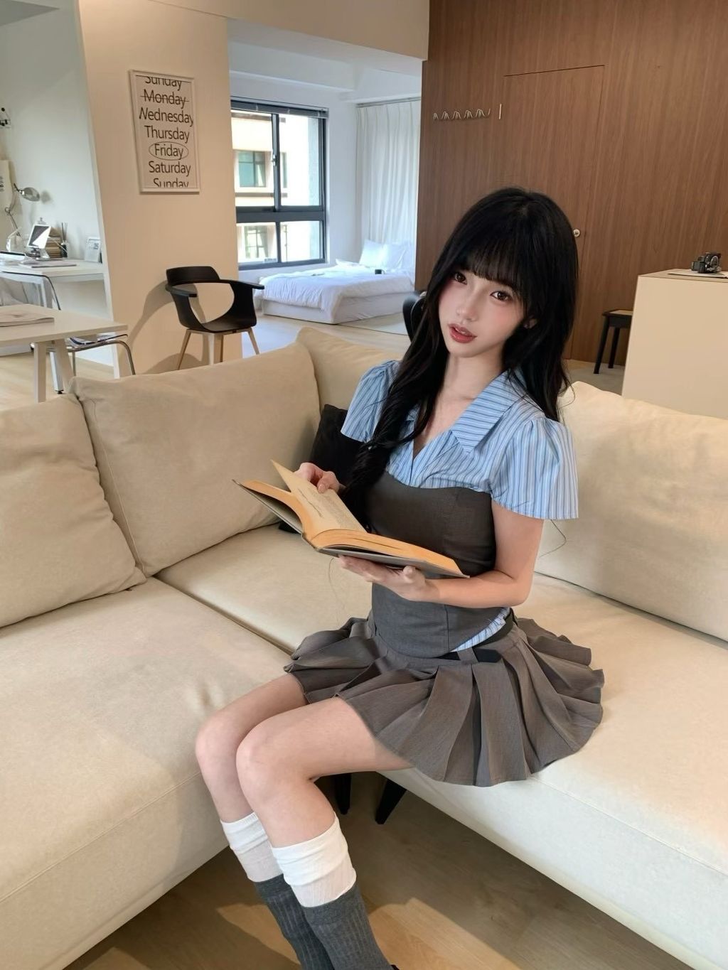 B9FD7FF5-57F7-4B2E-8E25-D509A646B5DE