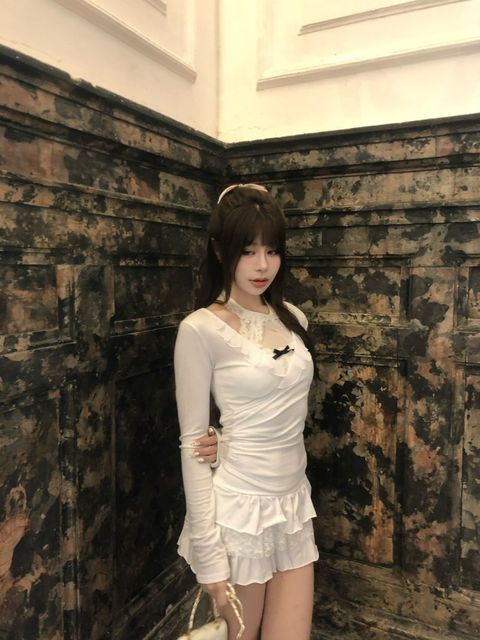 3F7144F0-F64B-41F6-9887-1F91B5391A8C