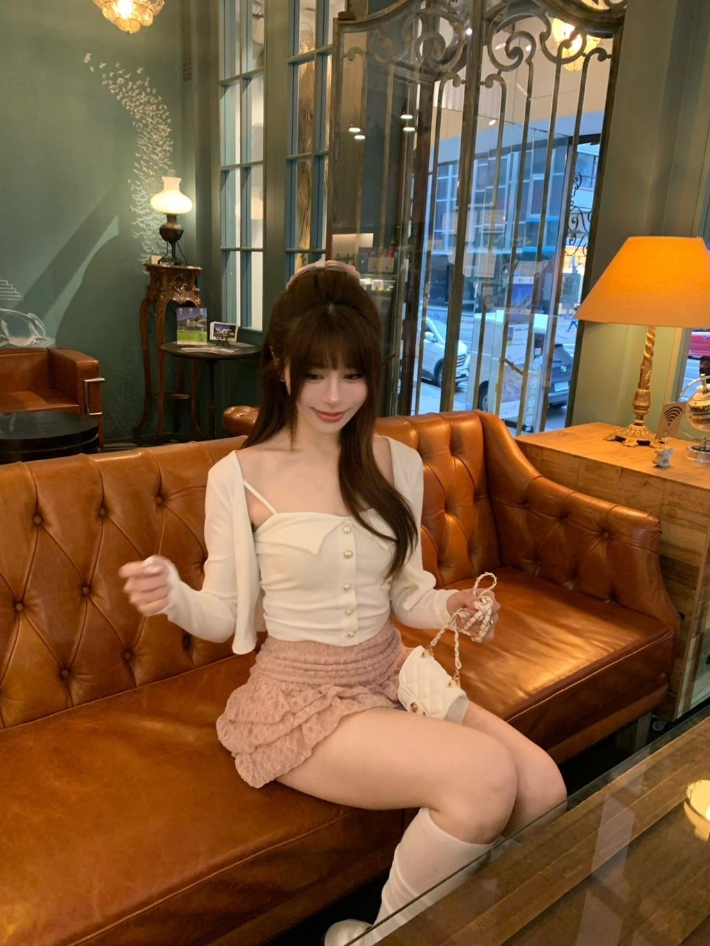 F5E35DE9-D40B-4B1A-B8A6-B58E67F3CD49