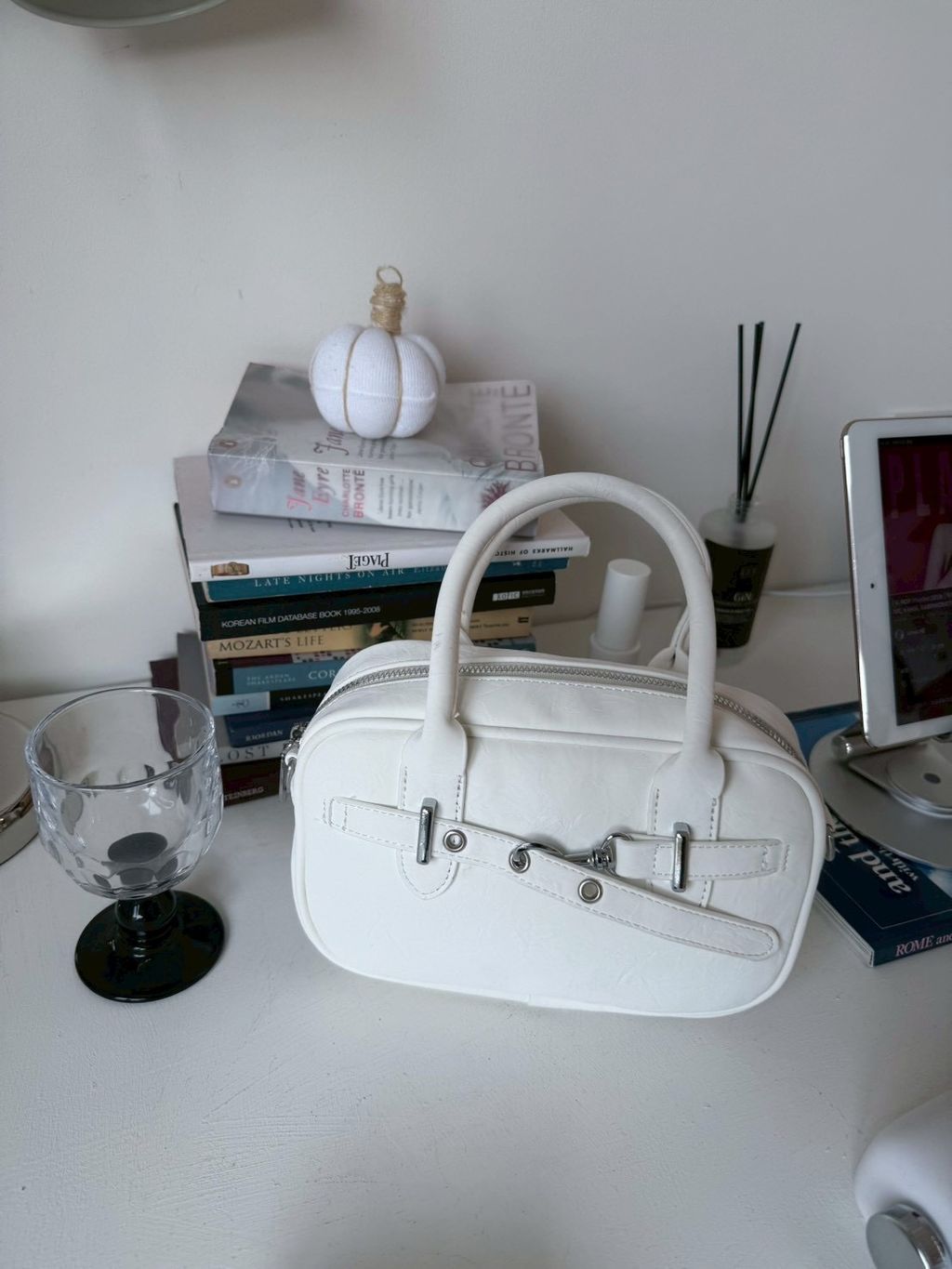 3E5D8513-8A1C-4590-8B41-C8C34AF698AE