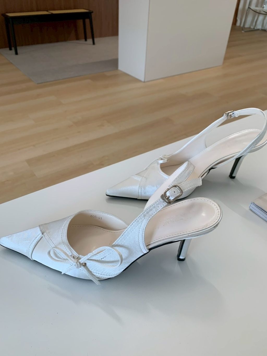 3219B5F9-C67D-4379-BA4C-C470FD57B7CA