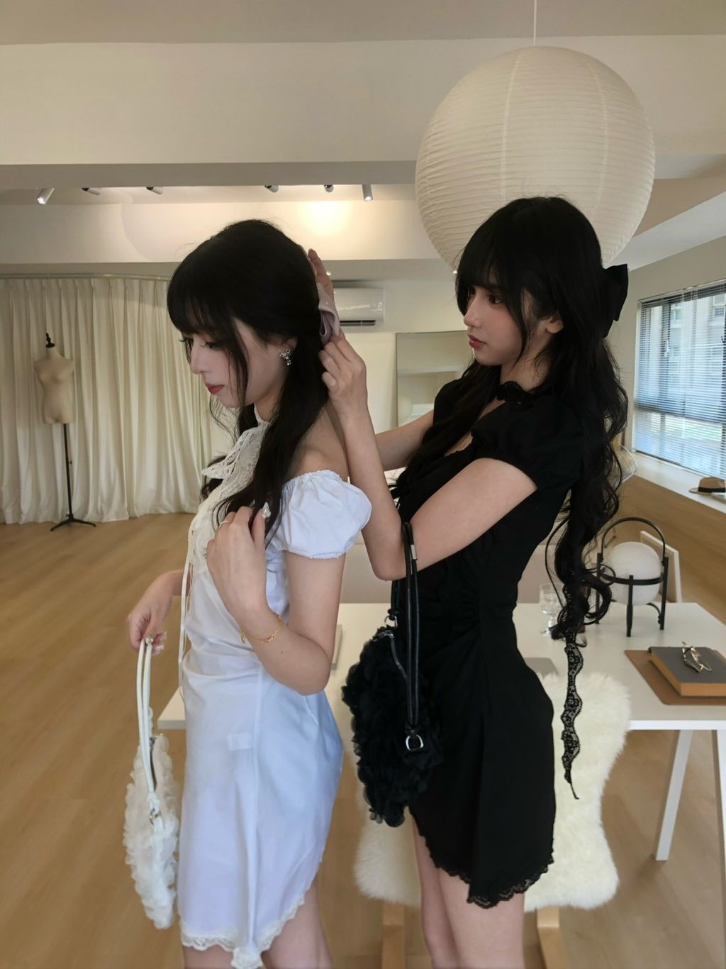 2B9631F9-AF3A-46CB-8351-D39BC8579983