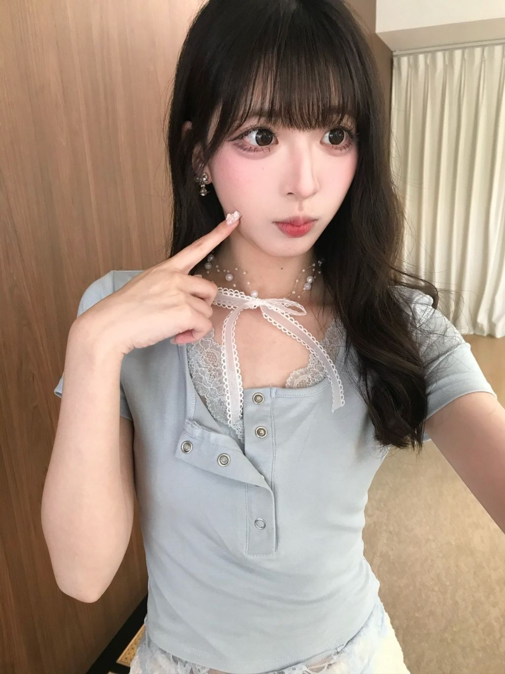 19B528D8-1527-44B4-A4C2-2F1896997D87