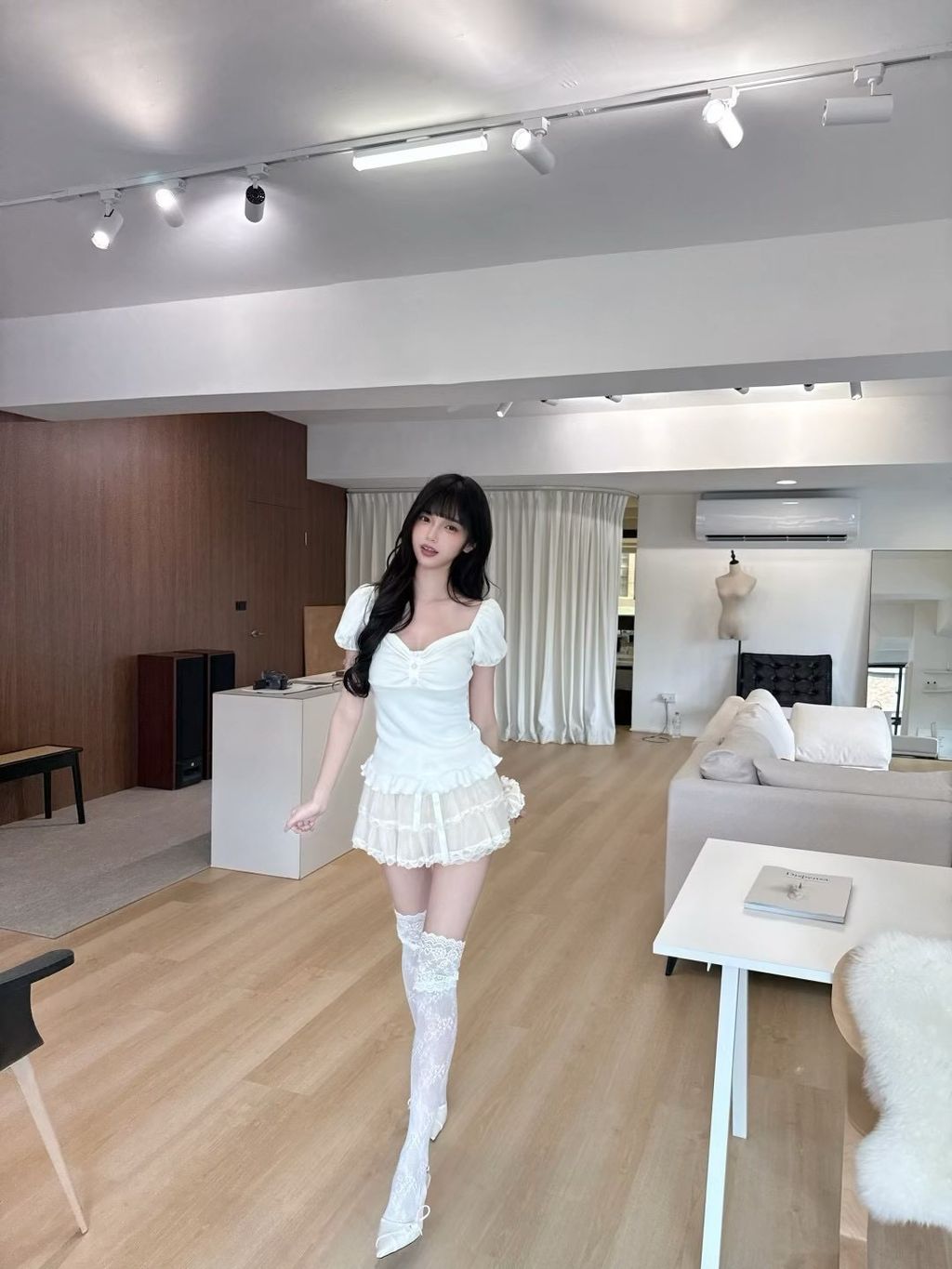 F834C318-2FA2-4BA5-9E9C-3B62C9F0053E