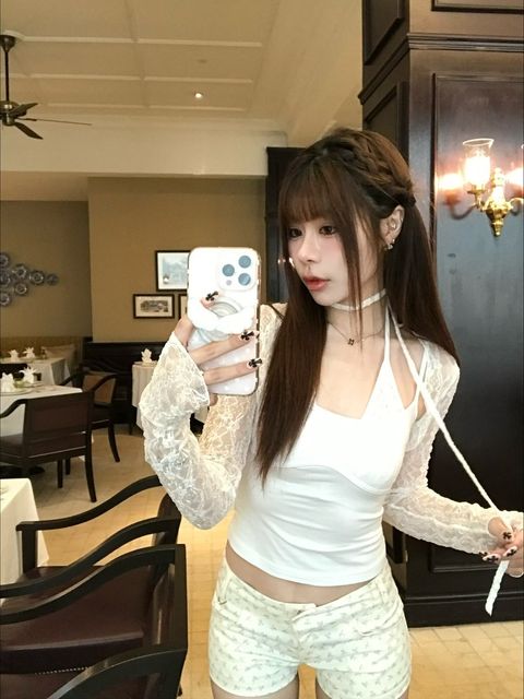 E1DB65FA-3E82-47AA-9526-E9B580844FDC