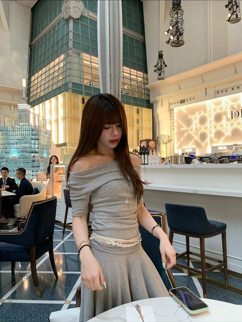 99B78634-B229-4263-8DA6-02A91A93812E