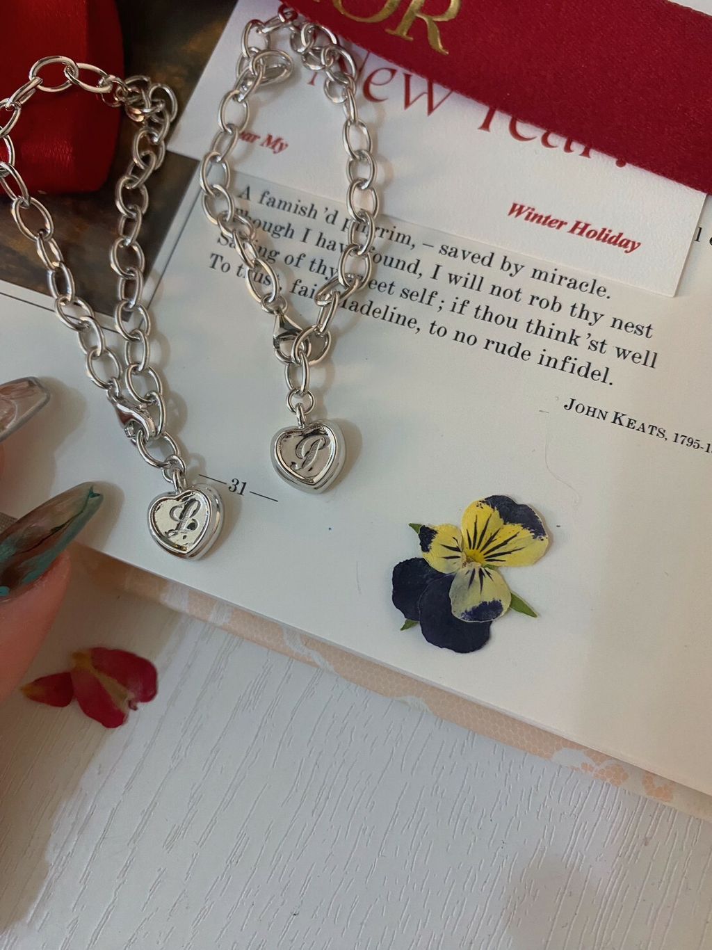 LINE_ALBUM_20221125_221125_41