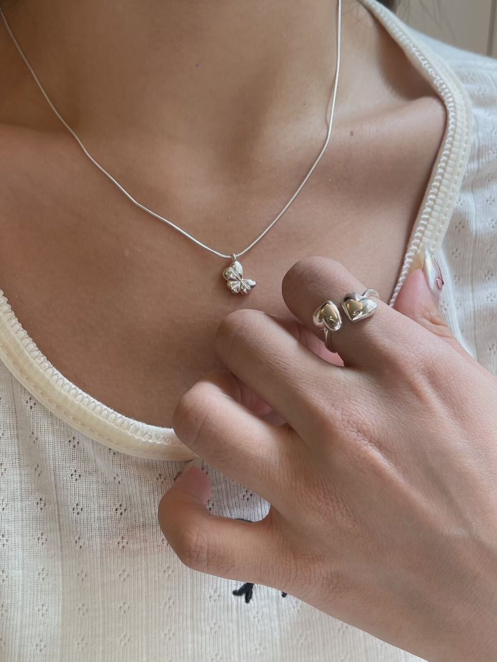 3F310B2B-BDF4-43F4-A98B-A0D7D5B95739