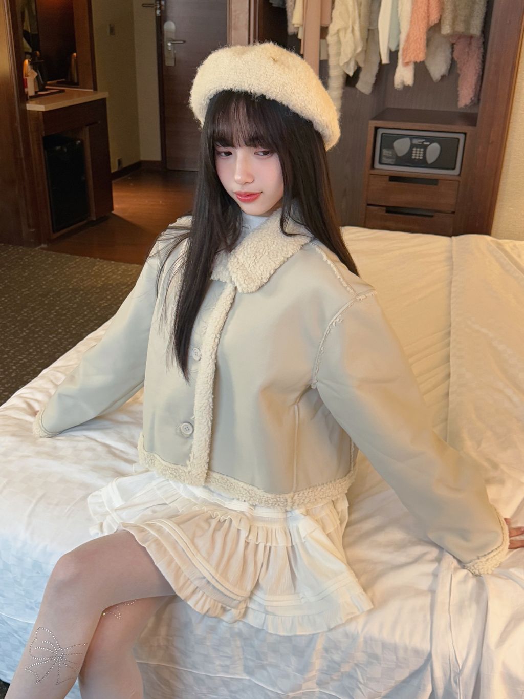 265C043A-1E53-41AD-B913-6BFB5DFE0D43