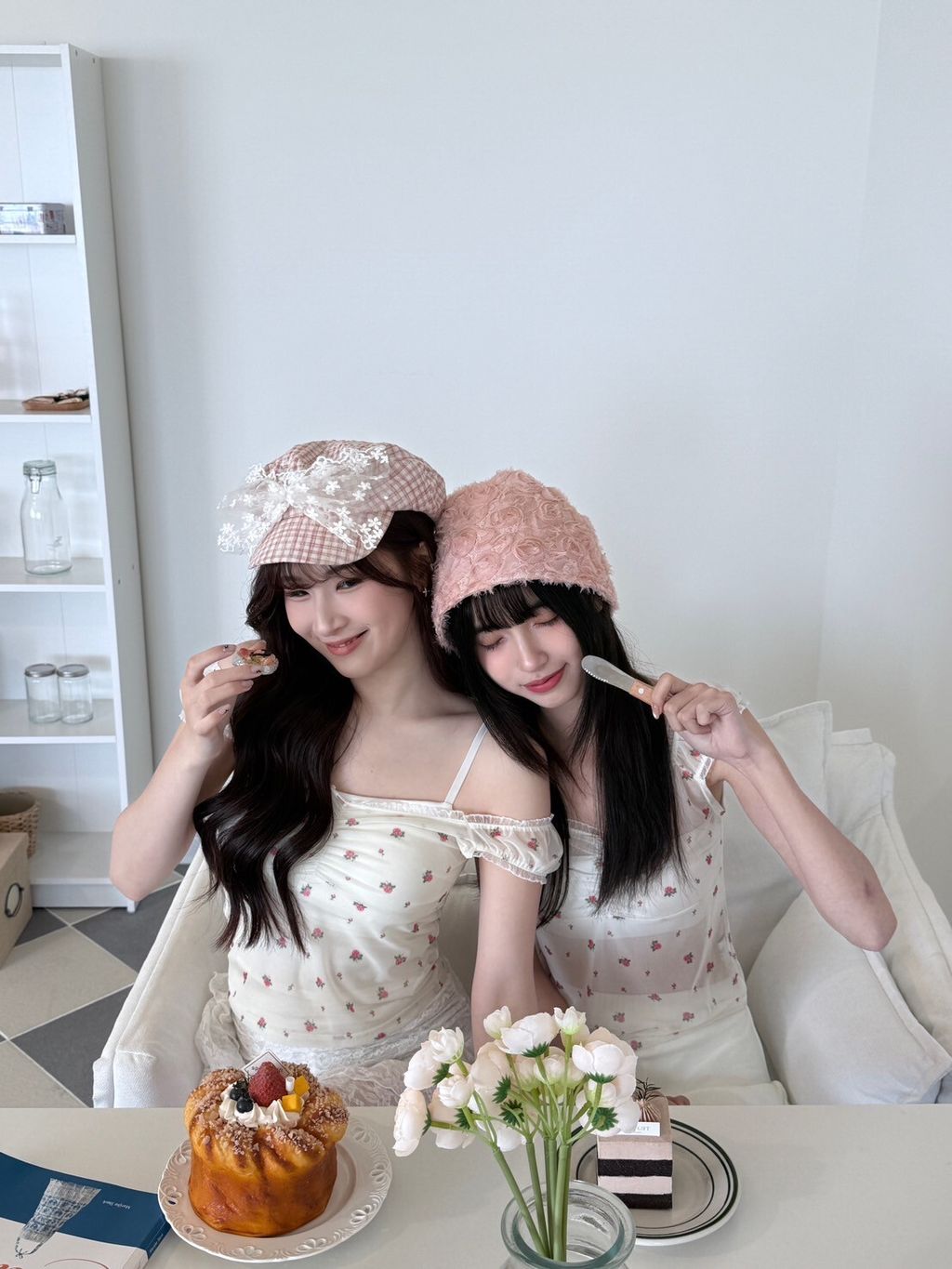 0627CC0F-68C7-49D4-B496-336F38DF4B42