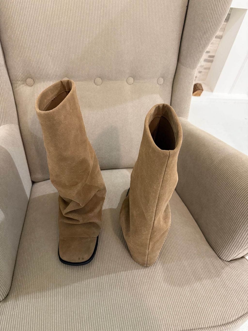 image_7D08D7CB-01E7-4EE7-ADCF-2048CC5F3F67_1763110260