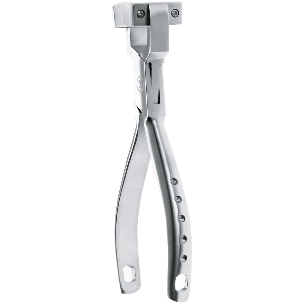 Pliers 159150.jpg