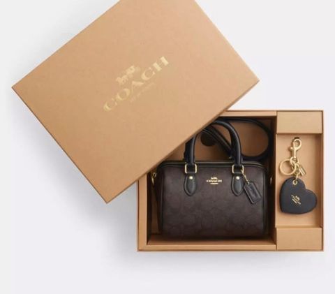 image_5654209E-24BD-4733-B07F-453599652401_1763612149