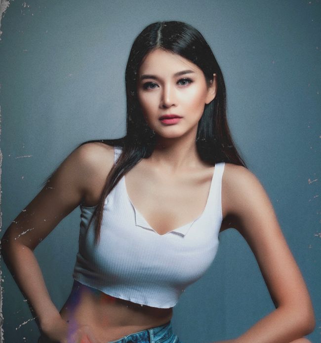 MANISE YEONG | Featured Collections - TOP