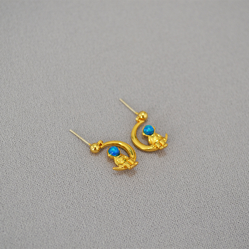 太空藍色寶石月球耳環 Astronaut Moon Earrings