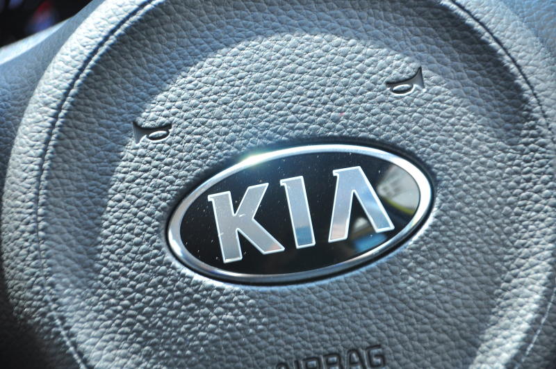 Kia-Logo.jpg