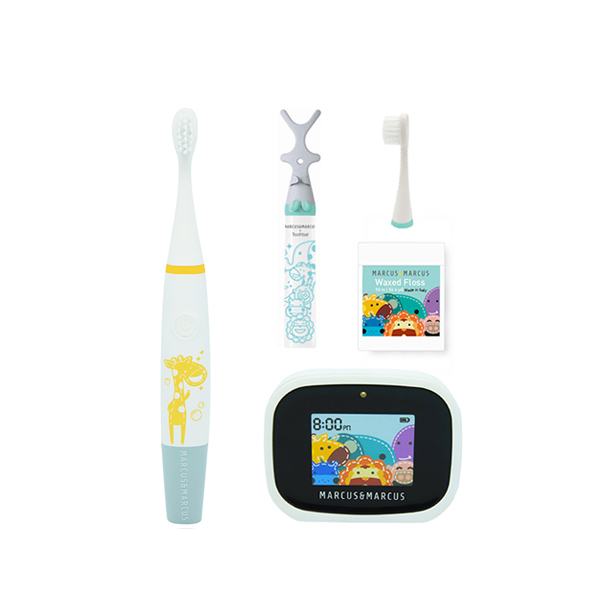 M42) Kids Premium Oral Care Set_lola.jpg