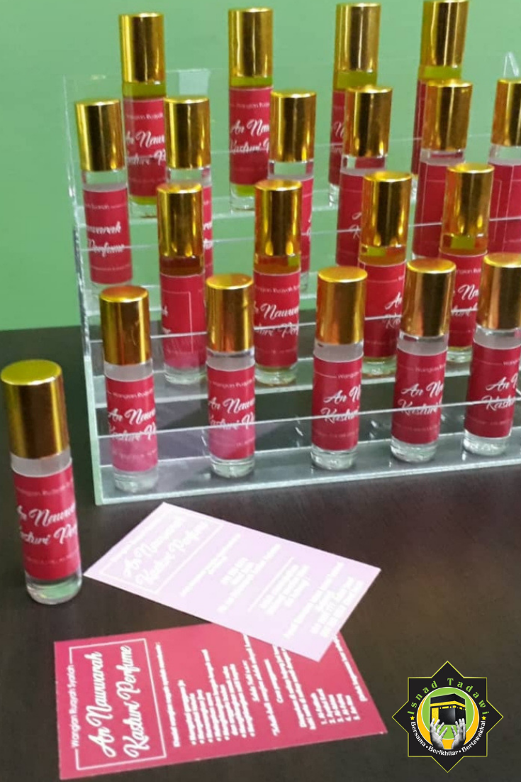 An Nawwarah Kasturi Perfume Isnad Tadawi.png An Nawwarah Kasturi Perfume Isnad Tadawi.png