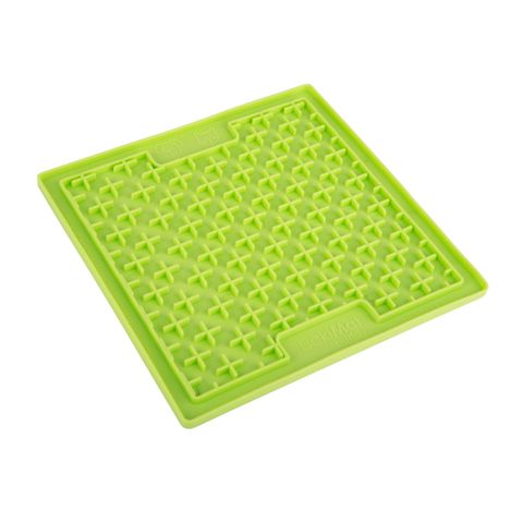 LickiMat Classic Buddy Green 02 SG.jpg
