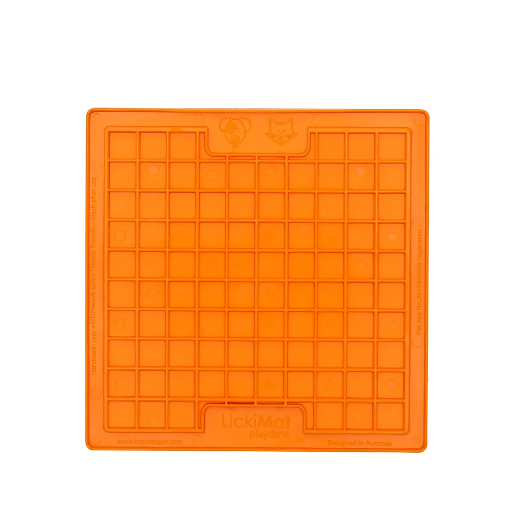 LickiMat Classic Playdate Orange 01 SG.jpg