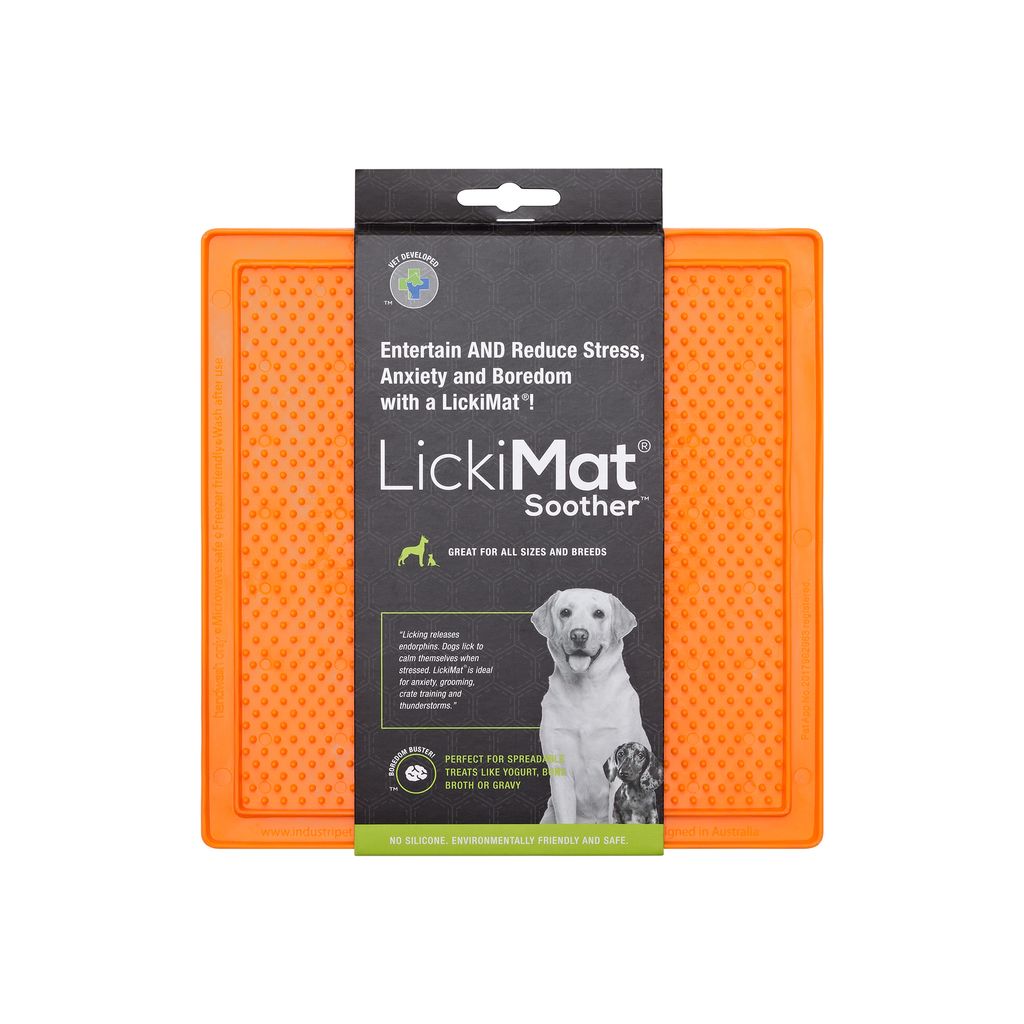 LickiMat Classic Soother Orange 03 SG.jpg