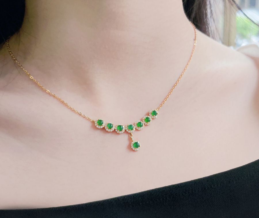 磨樣 MODEYANG-天然A貨翡翠玉鐲專賣店 | Featured Collections - Necklace