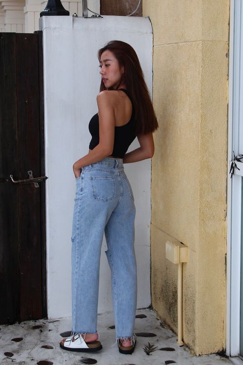 6A502ED3-03EA-474C-AE78-1F9F9B9AA1CF