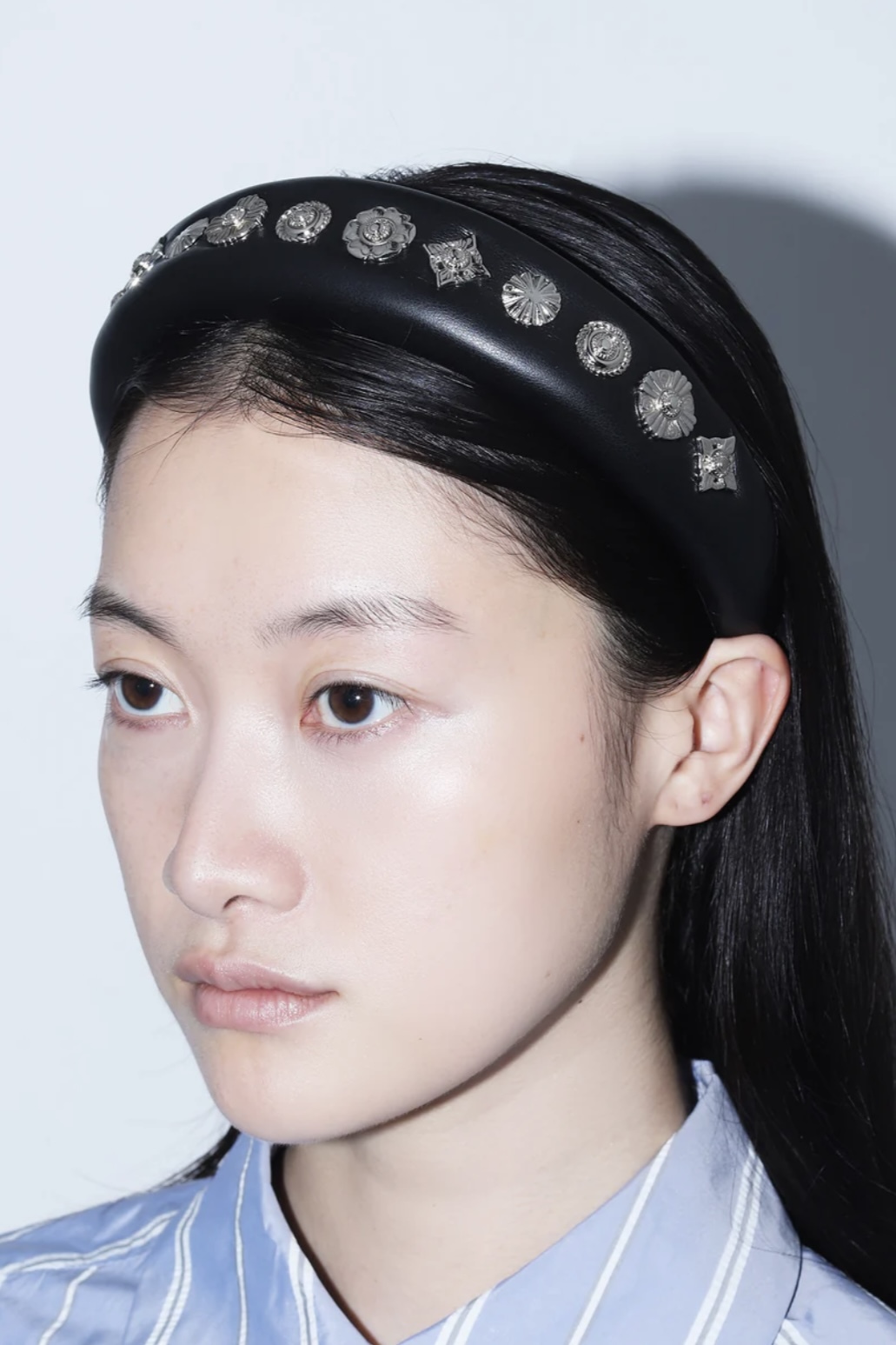 12,300円新品未使用 TOGA Leather Headband 1