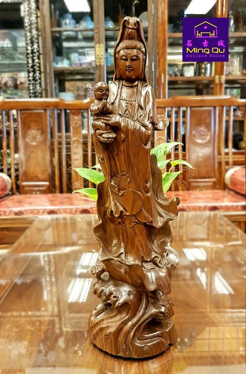 Greeen ebony kwan yin.jpg