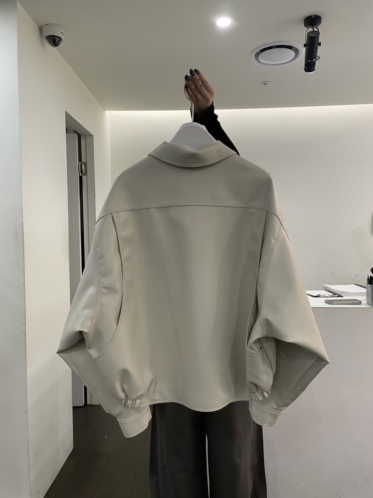 27619cd3e127e6df6a6340bd22033be1