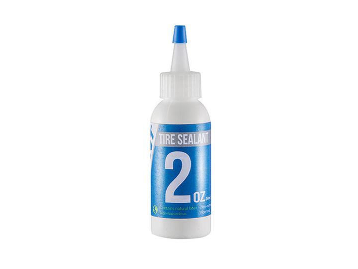 330000103_GIANT-TIRE-SEALANT-2oz.jpg