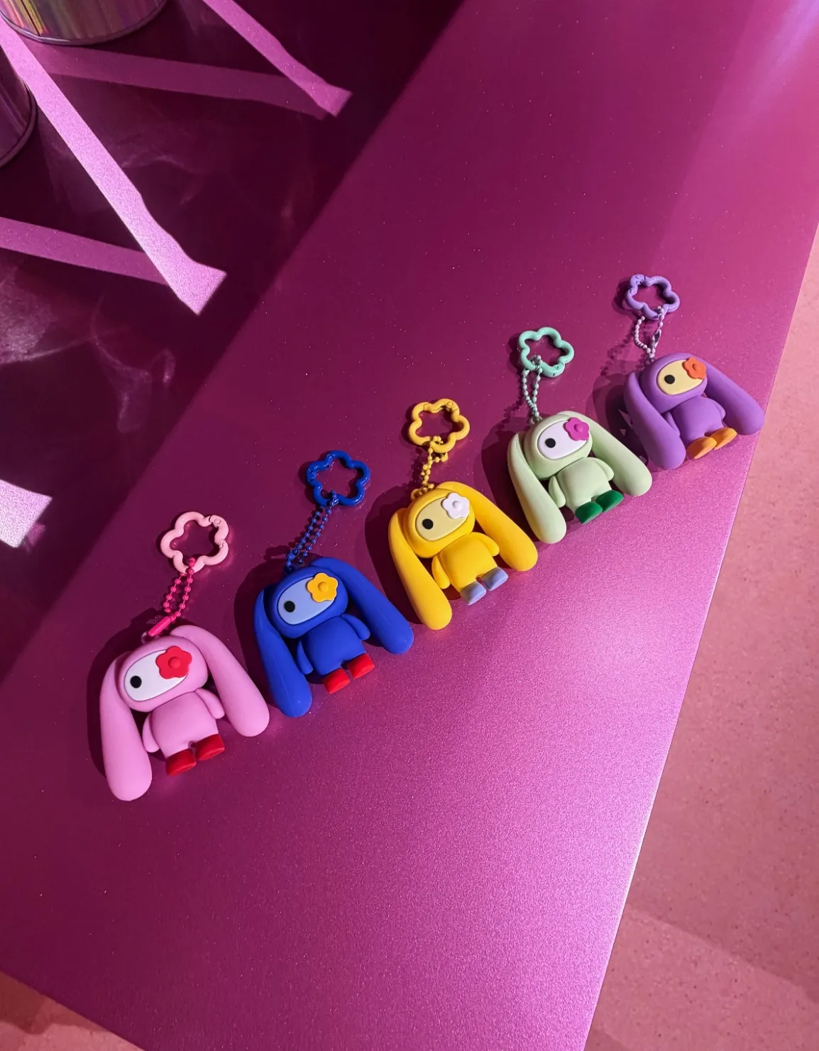Cj Hendry JuJu World Hong Kong pop-up event exclusive keychain charm detail