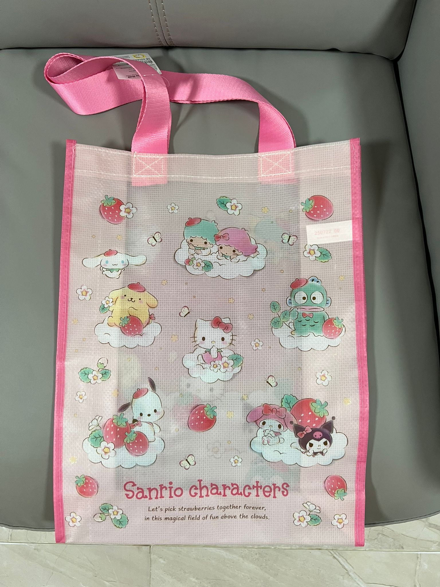 sanrio-pink-canvas-shoulder-tote-bag-authentic