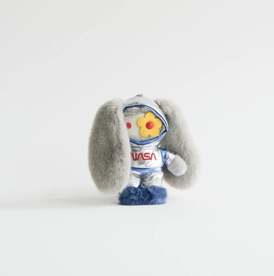 cj-hendry-juju-halloween-bag-charm-goshopwithfebe-grey
