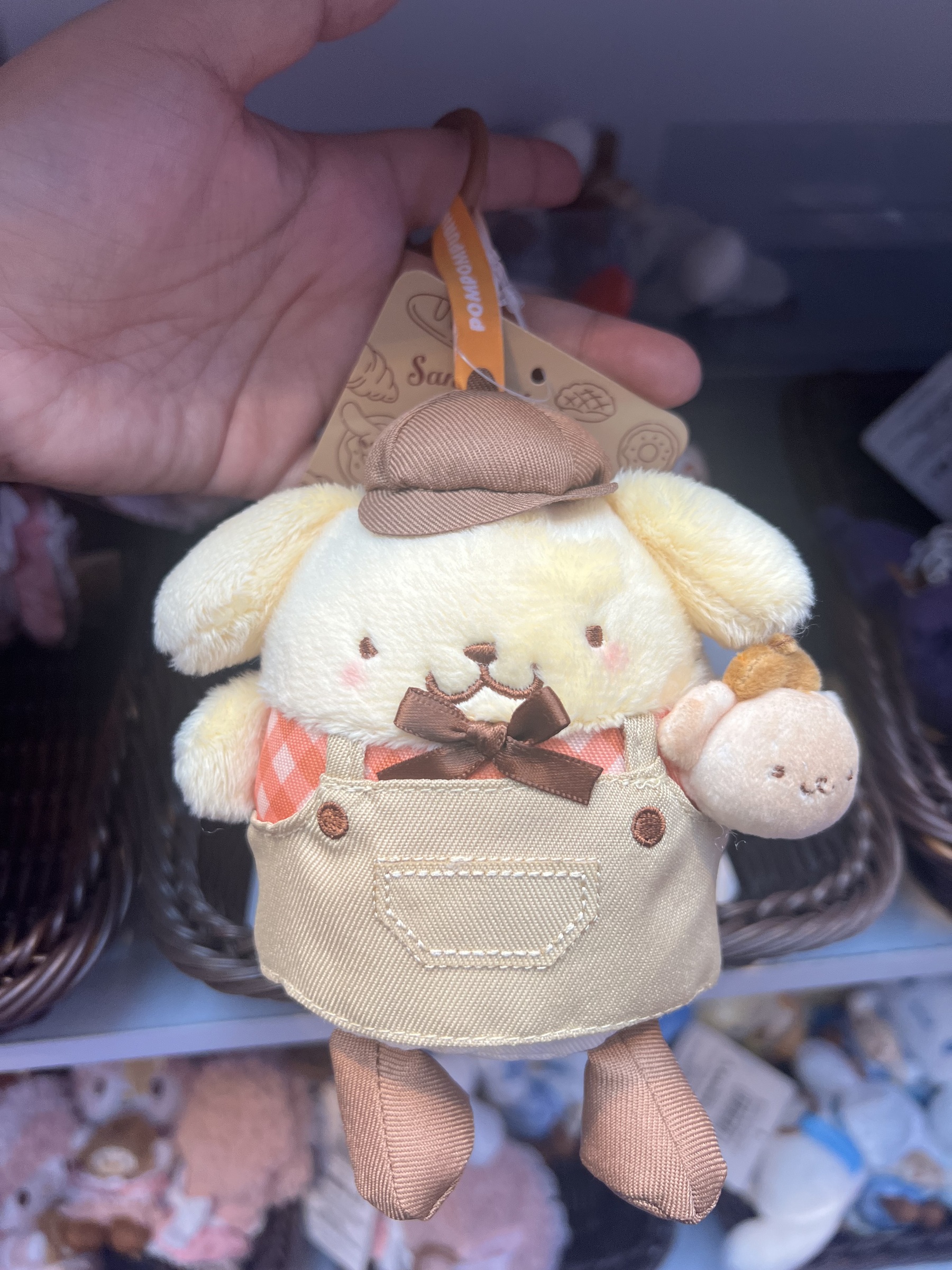 hong-kong-exclusive-sanrio-gift-gate-baker-plush-keyring-goshopwithfebe