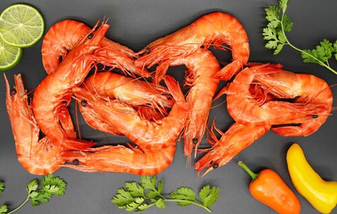 Vannamei Cooked Prawn Head On 26-30 3